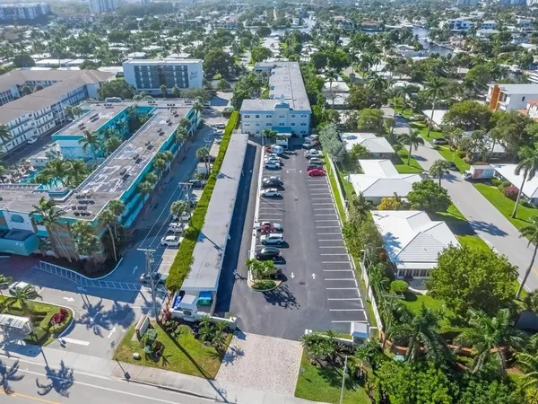 $2,195 | 1439 South Ocean Boulevard, Unit 215, Pompano Beach, FL 33062
