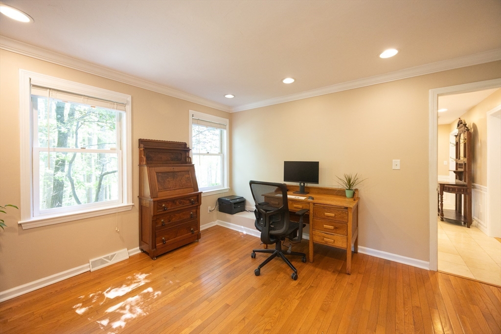 13 Valleywood Road Hopkinton, MA 01748 - Photo 15 of 40 Gallery Image 15