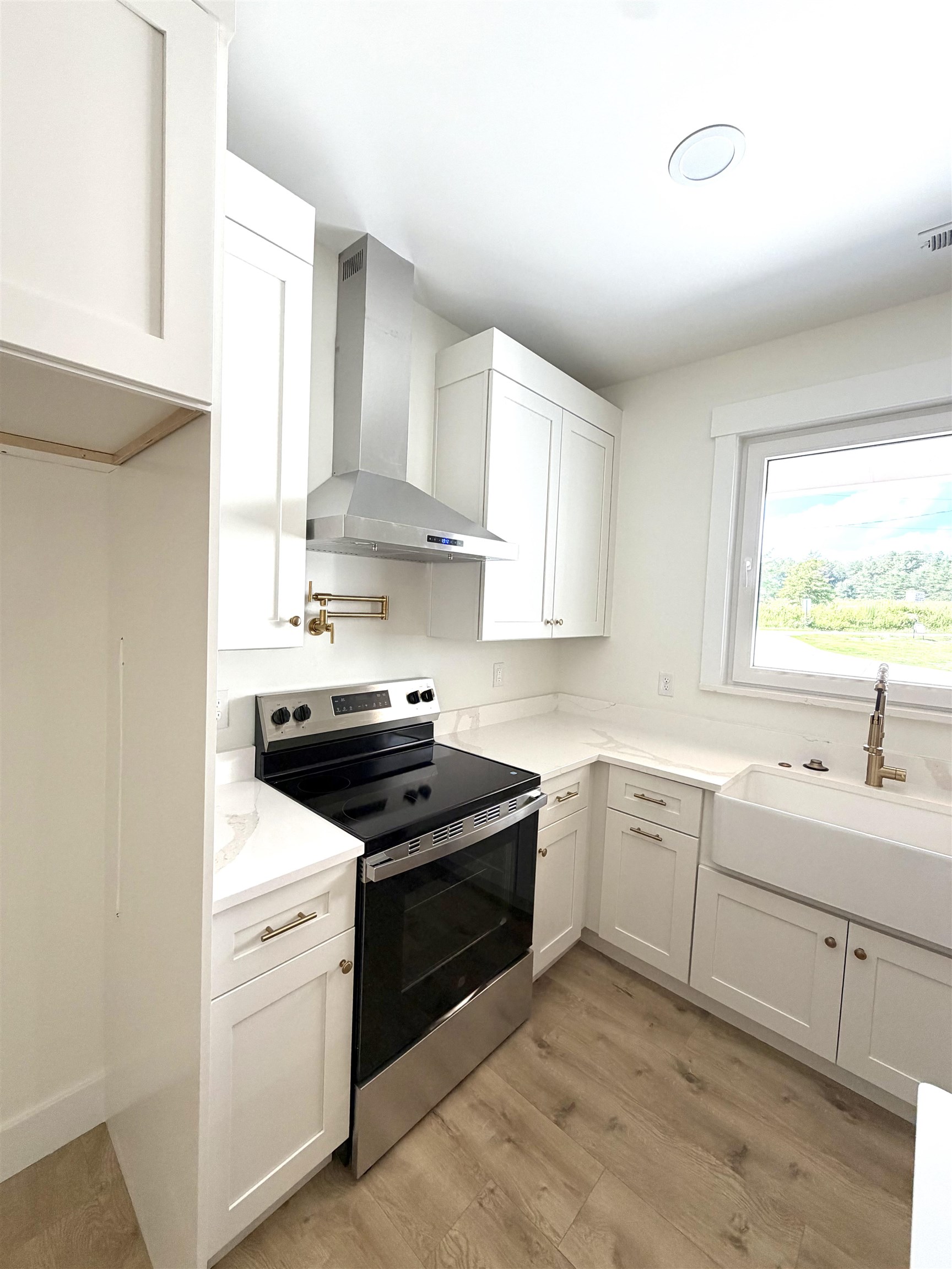 141 Babb Road Campobello, SC 29322 - Photo 12 of 48