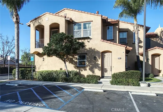$359,990 | 1626 Queen Palm Court, Perris, CA 92571