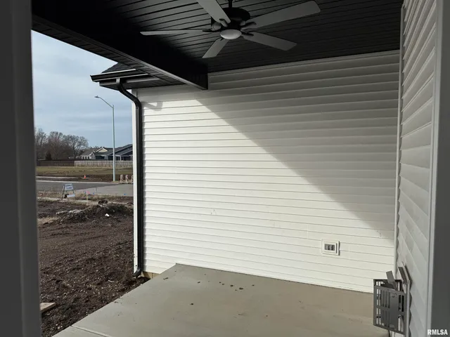 $2,800 | 1601 Blenheim Drive, Springfield, IL 62711