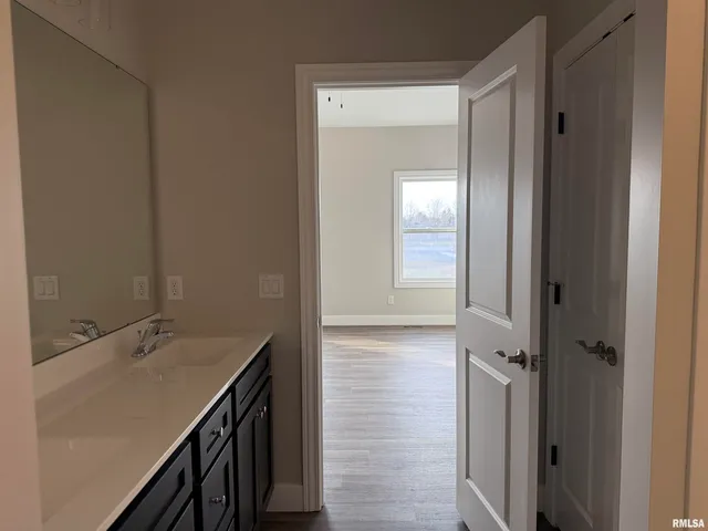 $2,800 | 1601 Blenheim Drive, Springfield, IL 62711