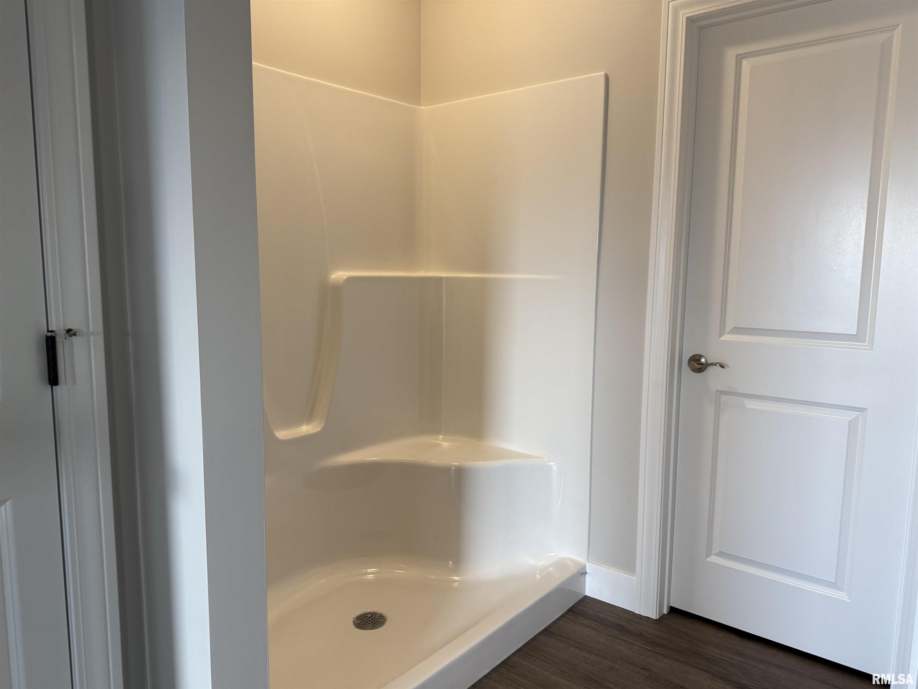 1601 Blenheim Drive Springfield, IL 62711 - Photo 19 of 21