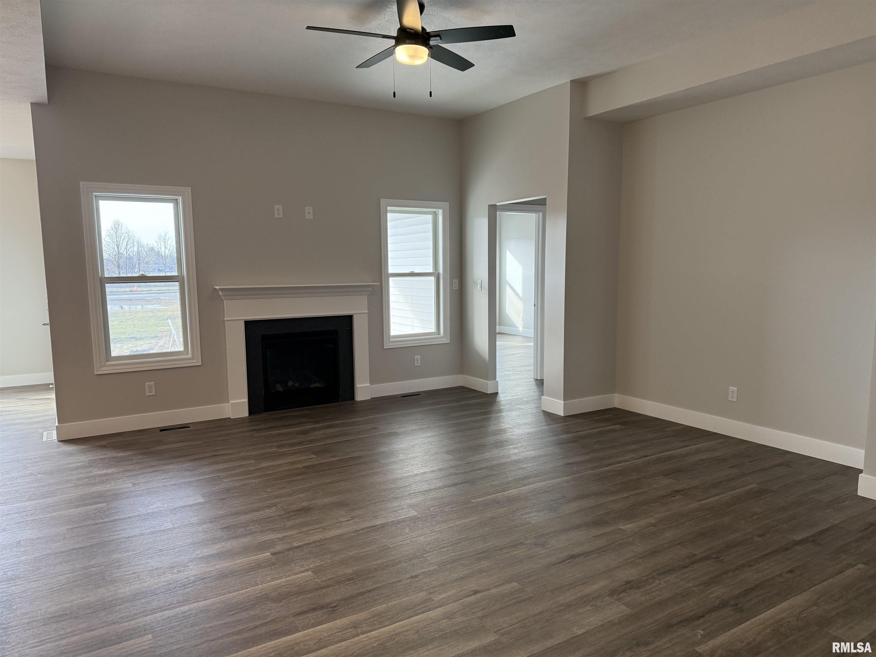 1601 Blenheim Drive Springfield, IL 62711 - Photo 10 of 21