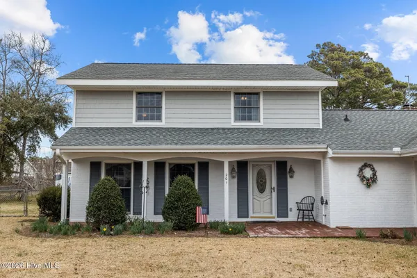 $544,900 | 201 Sycamore Drive, Beaufort, NC 28516