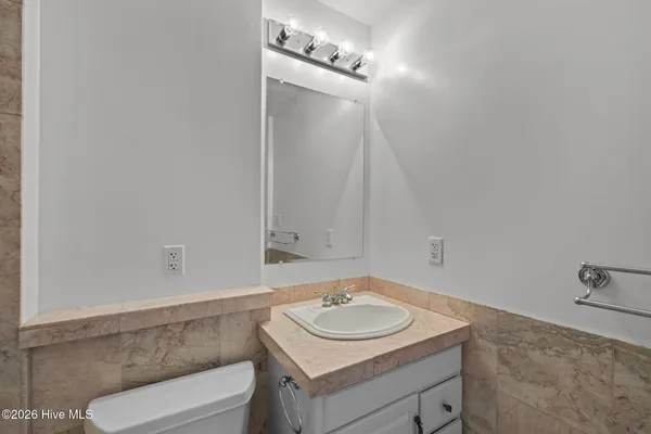 $544,900 | 201 Sycamore Drive, Beaufort, NC 28516