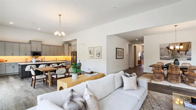 $898,000 | 2069 Summit Loop, Unit 98, Carmel, NY 10512