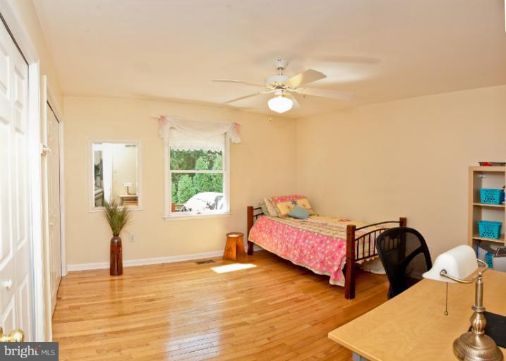 1454 Middletown Road Annapolis, MD 21409 - Photo 12 of 29 Interior (General)