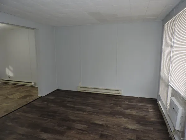 $780 | 125 West Orange Street, Unit D, Cromwell, IN 46732