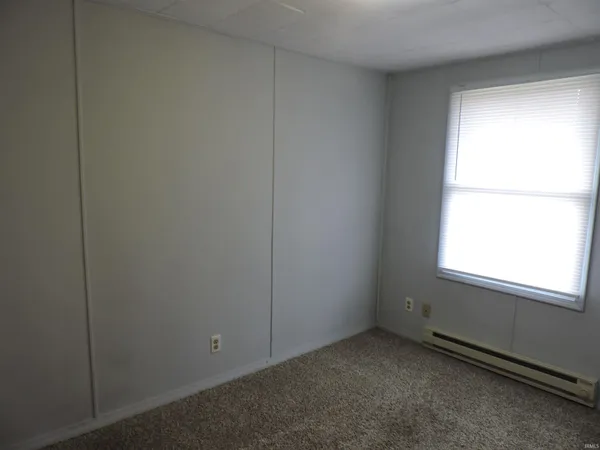 $780 | 125 West Orange Street, Unit D, Cromwell, IN 46732