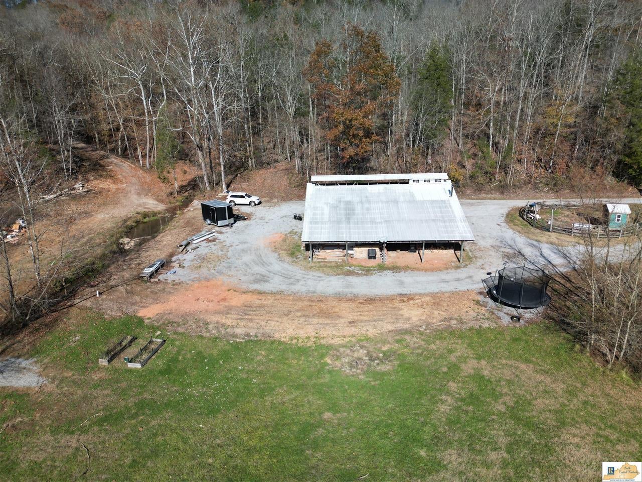 251 Crocus View Road Glens Fork, KY 42741 - Photo 4 of 54 Gallery Image 4