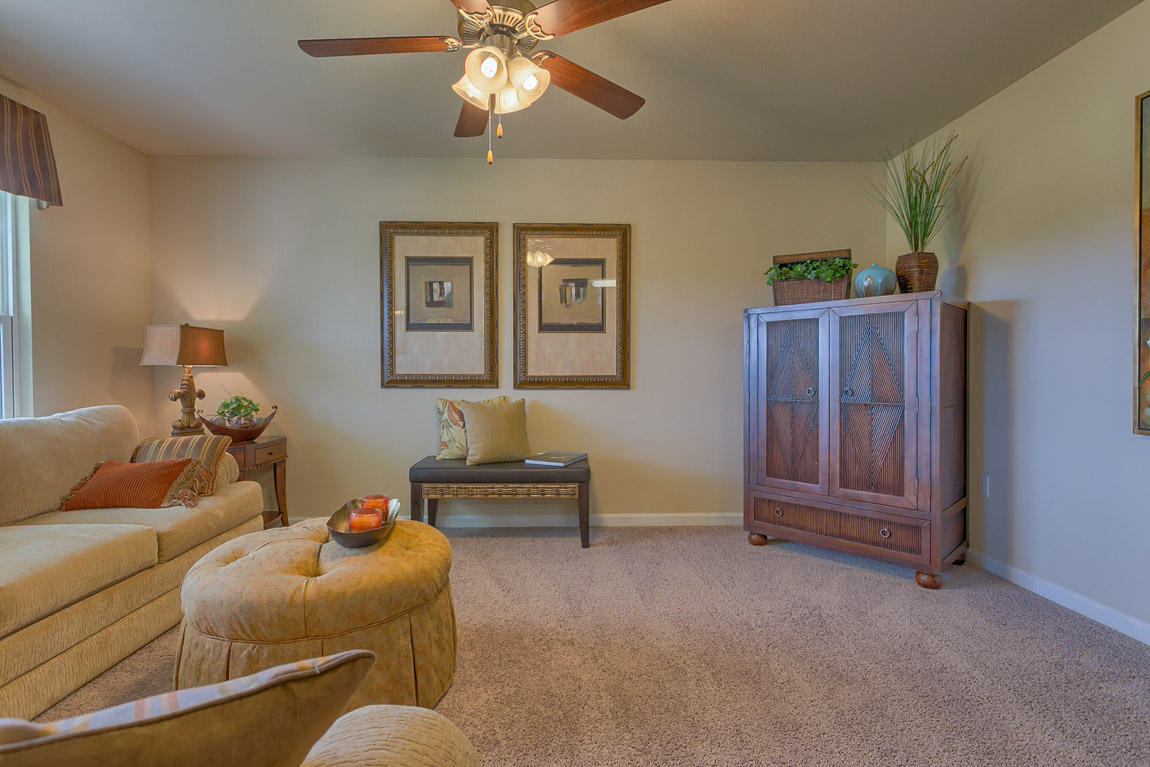744 Widgeon Way Crestview, FL 32539 - Photo 8 of 20 Aria Living room