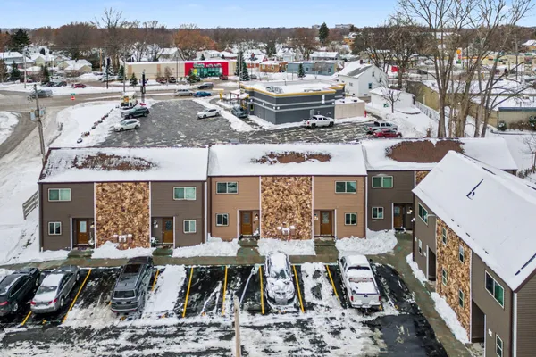 $2,260,000 | 1747 Oakdale Avenue, Green Bay, WI 54302