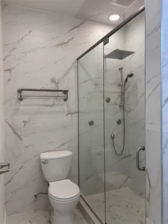 $2,260,000 | 1747-1749 Oakdale Avenue, Green Bay, WI 54302