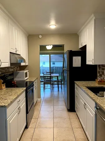 $2,260,000 | 1747 Oakdale Avenue, Green Bay, WI 54302