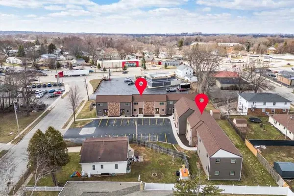$2,260,000 | 1747 Oakdale Avenue, Green Bay, WI 54302