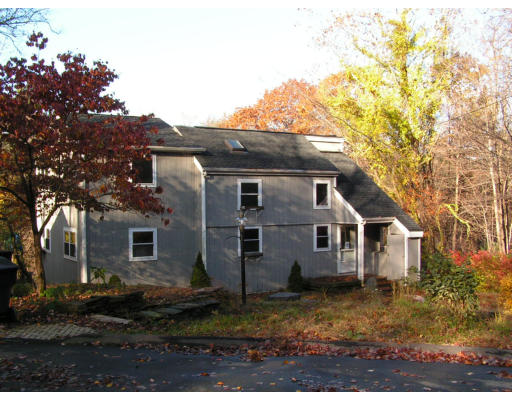 289 Sackett Road Westfield, MA 01085 - Photo 1 of 12 Gallery Image 1