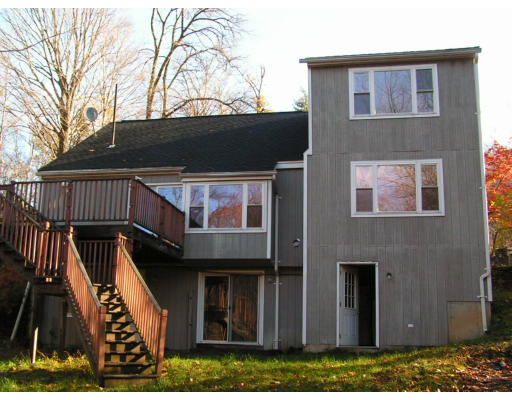 289 Sackett Road Westfield, MA 01085 - Photo 12 of 12 Gallery Image 12