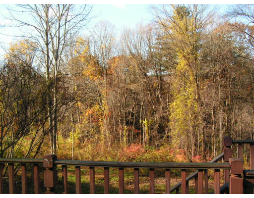 289 Sackett Road Westfield, MA 01085 - Photo 10 of 12 Gallery Image 10