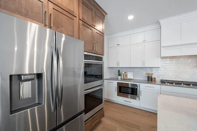 $999,900 | 10184 Queensland Lane North, Maple Grove, MN 55311