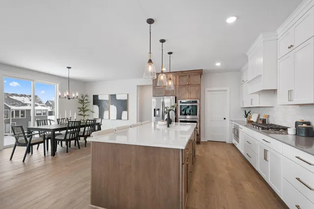 $999,900 | 10184 Queensland Lane North, Maple Grove, MN 55311