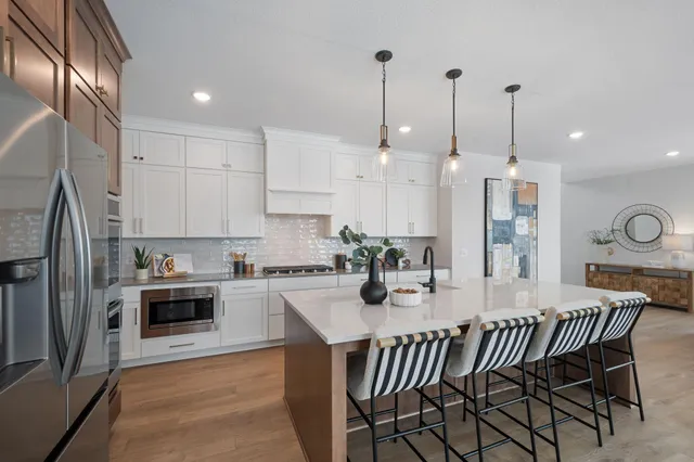 $999,900 | 10184 Queensland Lane North, Maple Grove, MN 55311