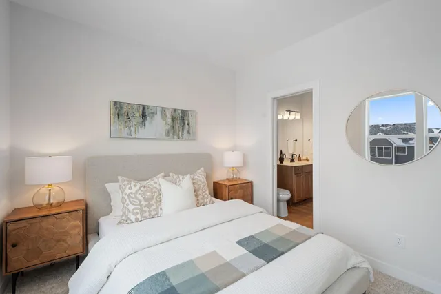 $999,900 | 10184 Queensland Lane North, Maple Grove, MN 55311