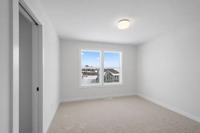 $999,900 | 10184 Queensland Lane North, Maple Grove, MN 55311