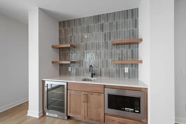 $999,900 | 10184 Queensland Lane North, Maple Grove, MN 55311