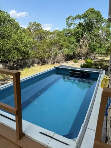 a view of a garden with plants