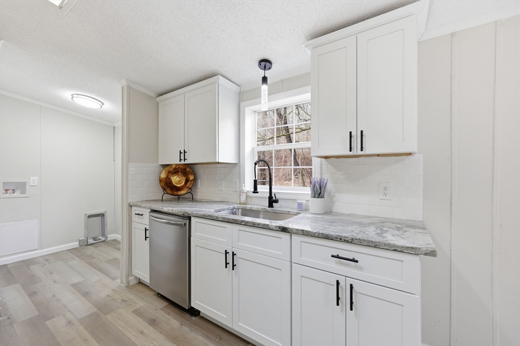 10 Gardner Falls Road Buckland, MA 01370 - Photo 13 of 42