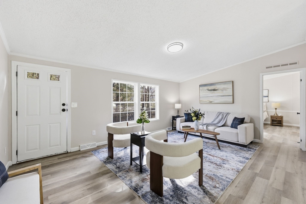 10 Gardner Falls Road Buckland, MA 01370 - Photo 3 of 42