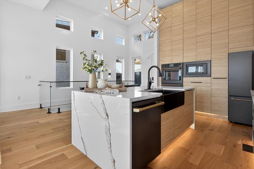 168 Railroad Street Canton, GA 30114 - Photo 13 of 37