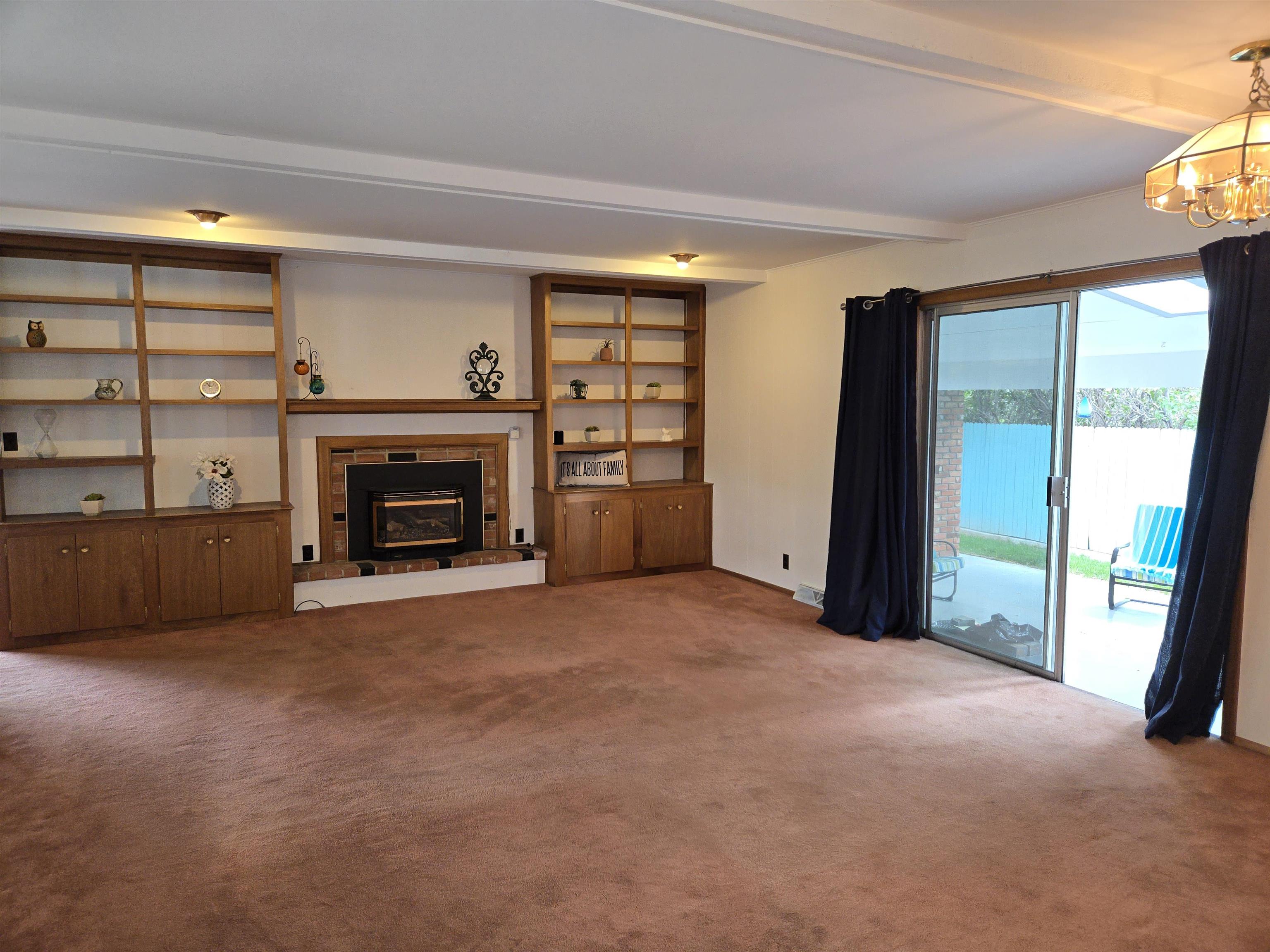 3521 Navarre Road Casper, WY 82604 - Photo 8 of 36