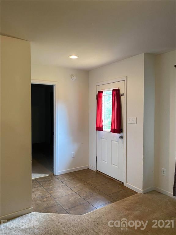 3173 Hartland Road Morganton, NC 28655 - Photo 9 of 17 Gallery Image 9