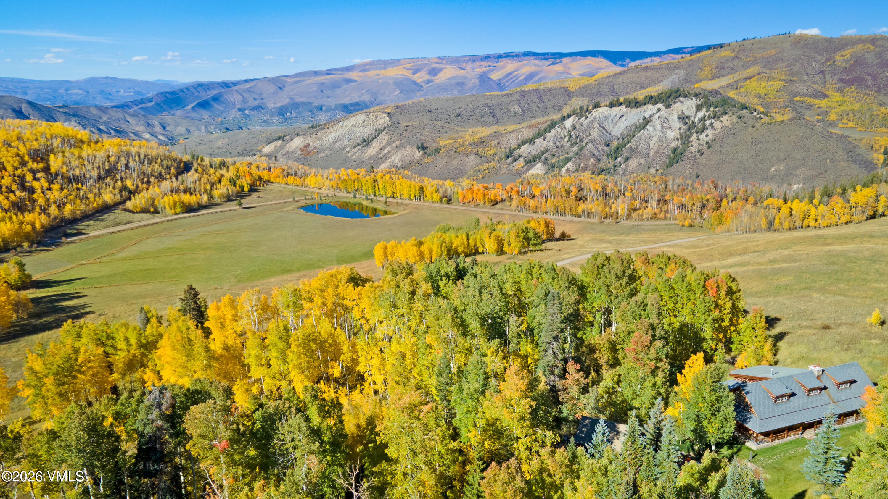 4024 West Lake Creek Road Edwards, CO 81632 - Photo 10 of 25 a view of an aerial view of residential houses with outdoor space