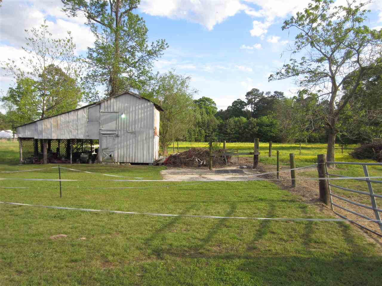 1577 Davis Homestead Road Selma, NC 27576 - Photo 7 of 22 Photo 7