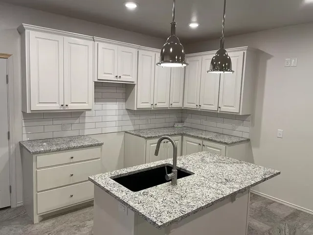 $1,295 | 5704 Lehigh Street, Lubbock, TX 79416