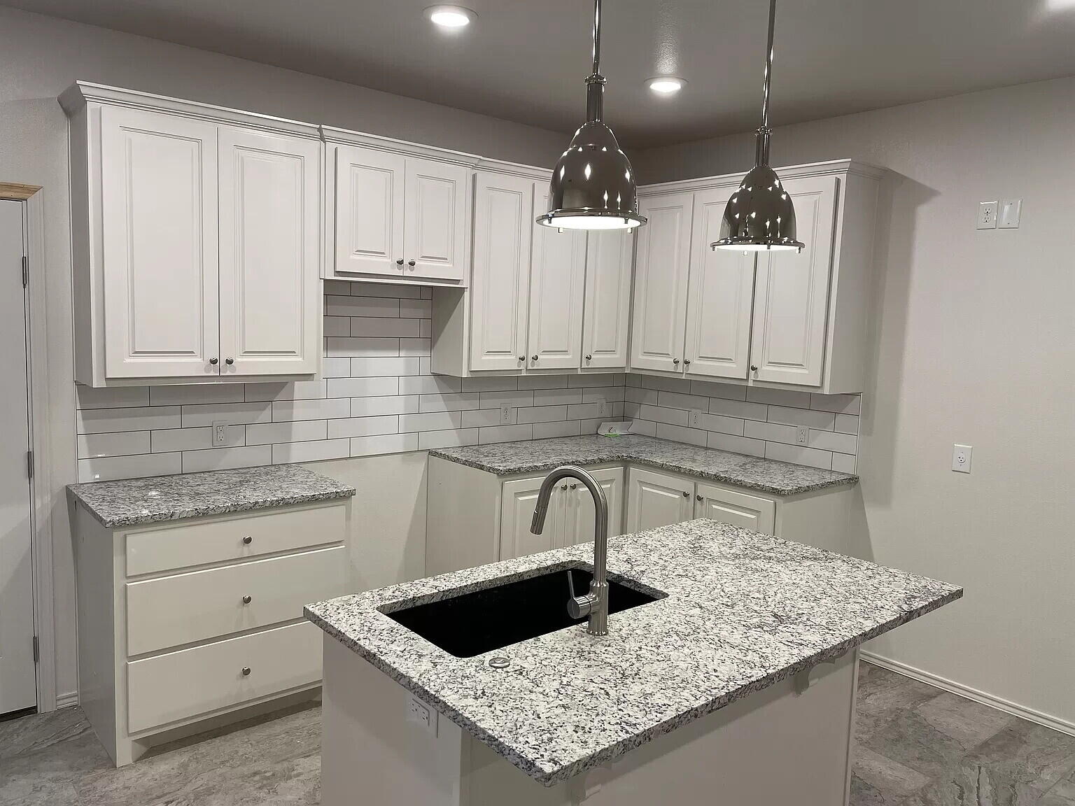 5704 Lehigh Street Lubbock, TX 79416 - Photo 3 of 9 7ace7b7a87bc1b659030d26f70163cb8-uncropp