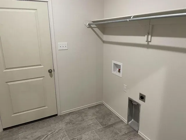 $1,295 | 5704 Lehigh Street, Lubbock, TX 79416