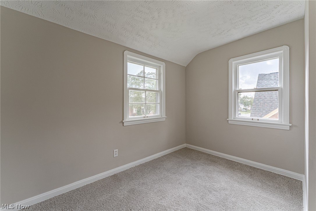 12905 Grannis Road Cleveland, OH 44125 - Photo 20 of 33 Gallery Image 20