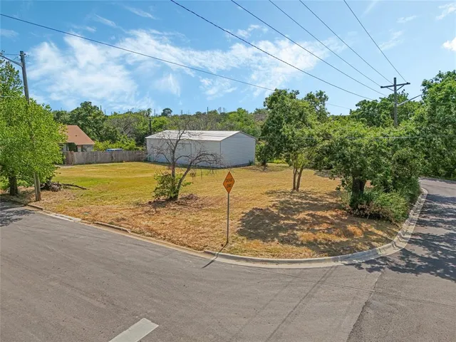 a view of a outdoor space
