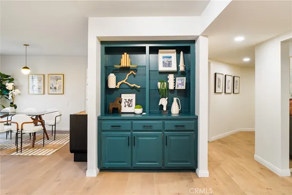 $799,999 | 534 South Oak Knoll Avenue, Unit 103, Pasadena, CA 91101