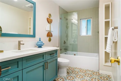 $799,999 | 534 South Oak Knoll Avenue, Unit 103, Pasadena, CA 91101