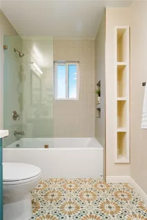 $799,999 | 534 South Oak Knoll Avenue, Unit 103, Pasadena, CA 91101