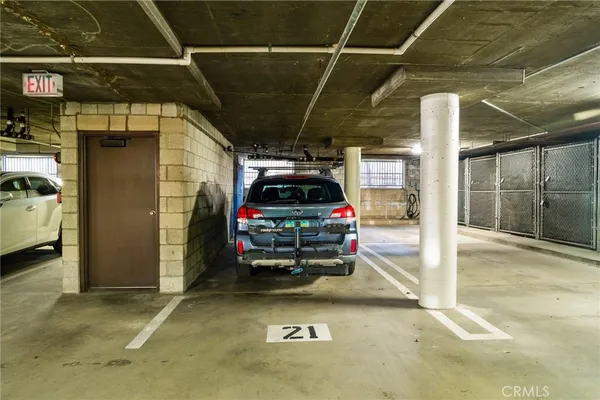 $799,999 | 534 South Oak Knoll Avenue, Unit 103, Pasadena, CA 91101