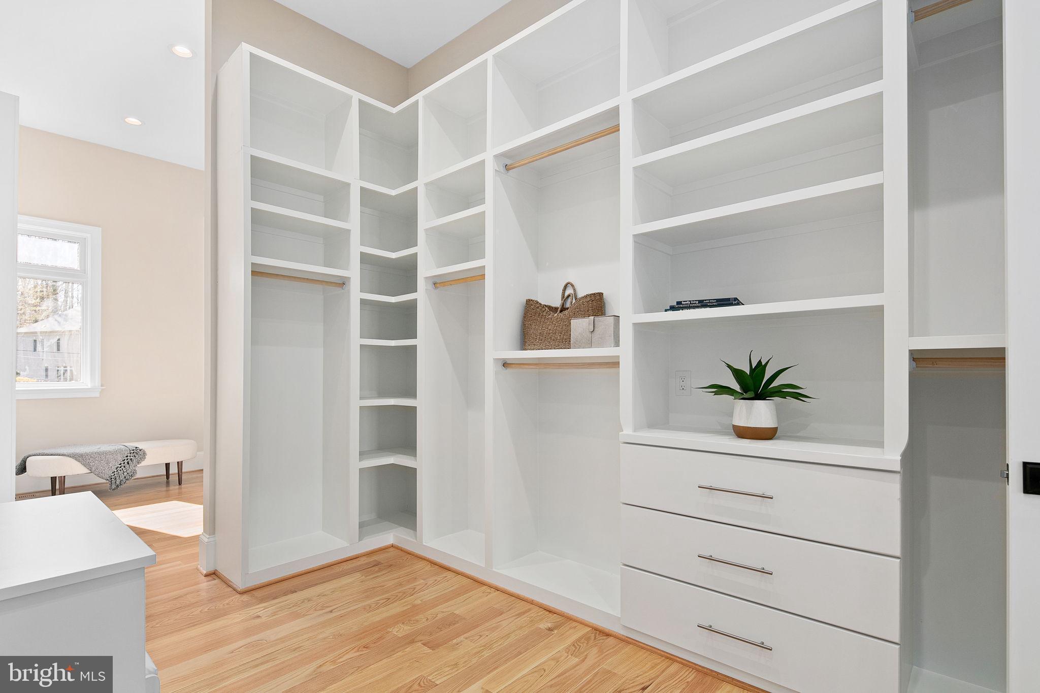 6908 Cherry Lane Annandale, VA 22003 - Photo 48 of 118 Walk-In Closet