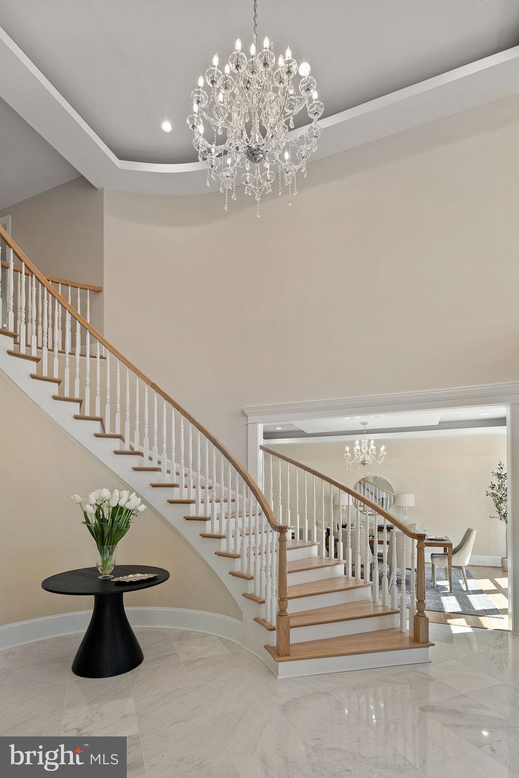 6908 Cherry Lane Annandale, VA 22003 - Photo 5 of 118 Foyer