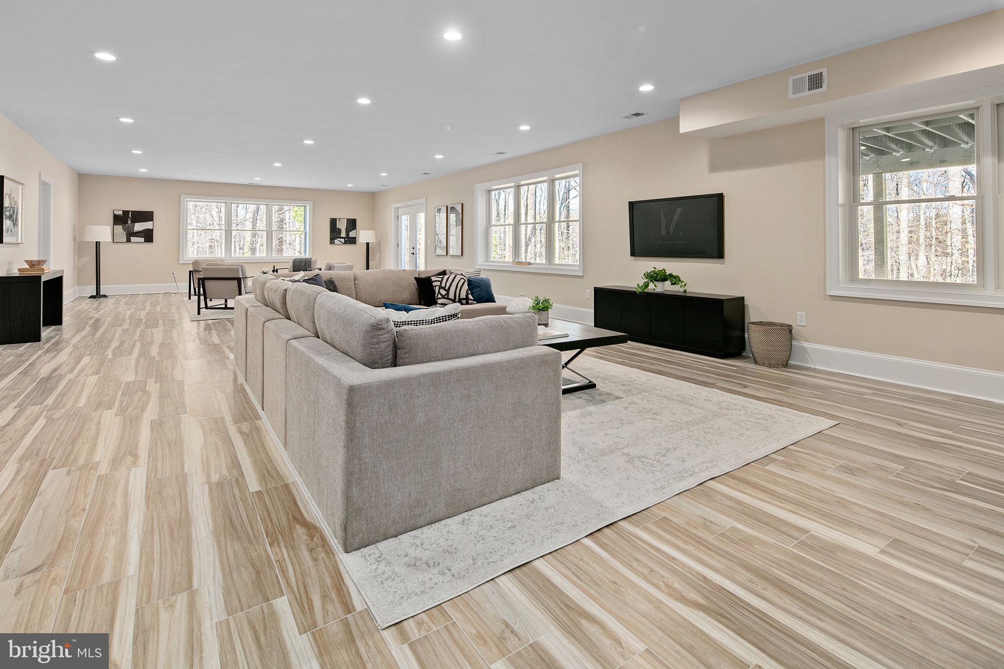 6908 Cherry Lane Annandale, VA 22003 - Photo 76 of 118 Recreation Room