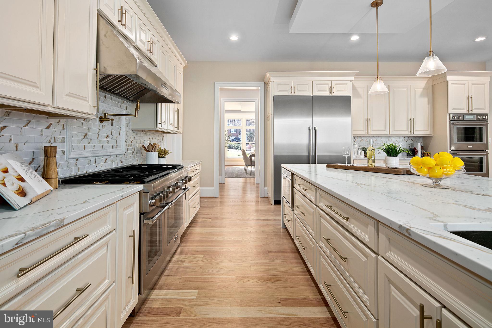 6908 Cherry Lane Annandale, VA 22003 - Photo 10 of 118 Kitchen